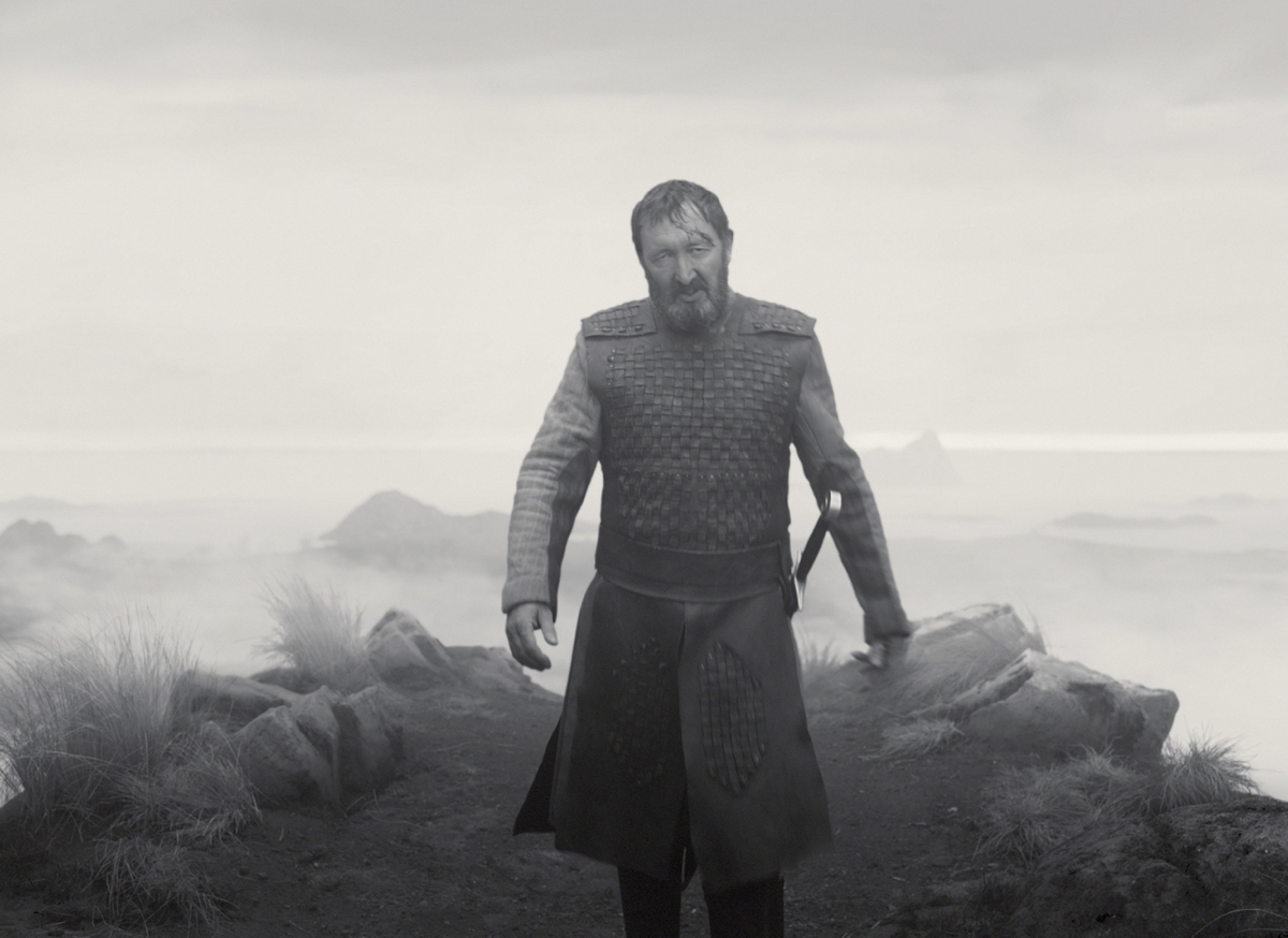 Ravens, reflections and ramparts – the VFX of 'The Tragedy of Macbeth' 7